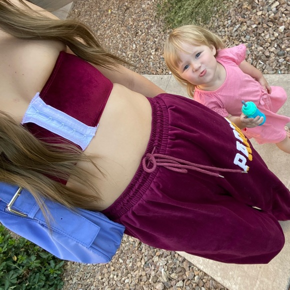 Meet your Posher, Rosalinda - Picture 2 of 2